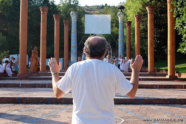 Open Temple salute